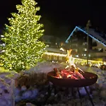 Apartamento Wellness Snow Loft - Sauna Privata & Vista Monti- Vicino Alle Piste - *